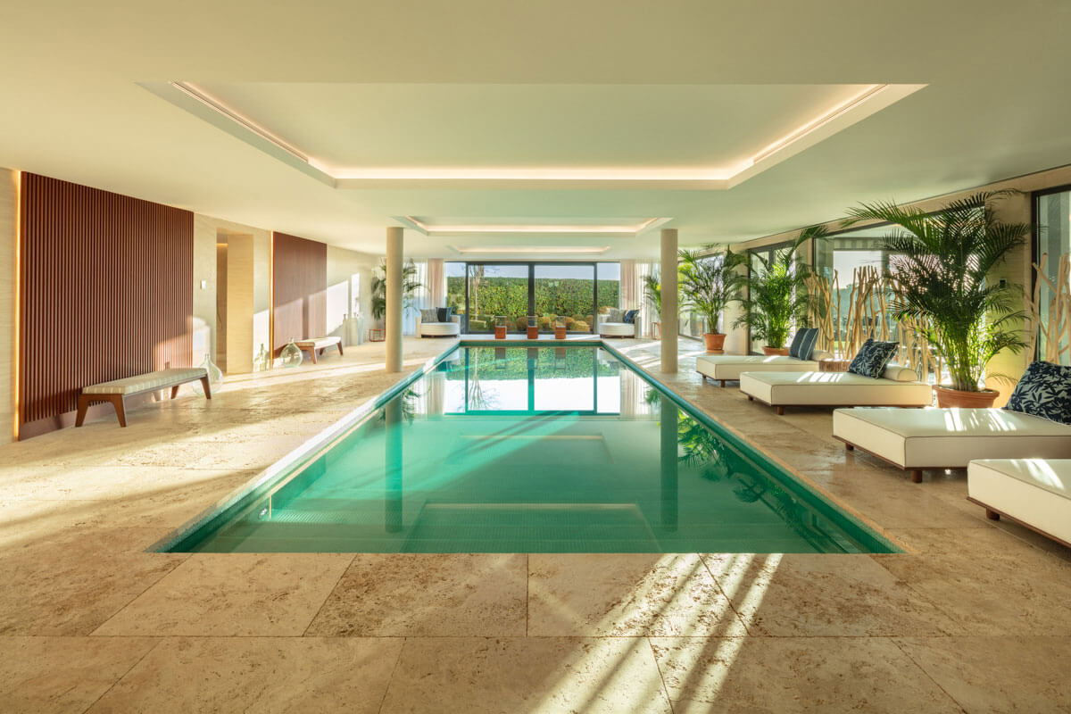 Villa Olympus pool
