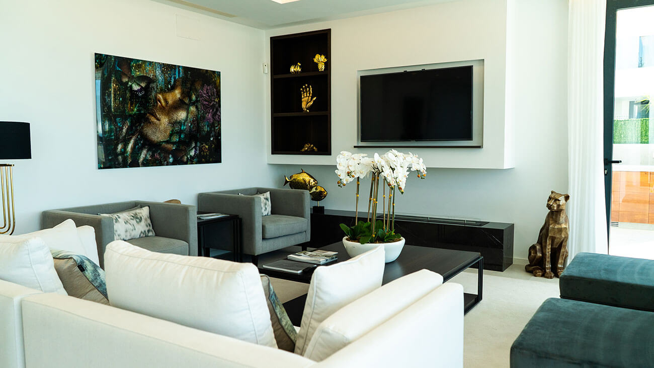 amapura living room