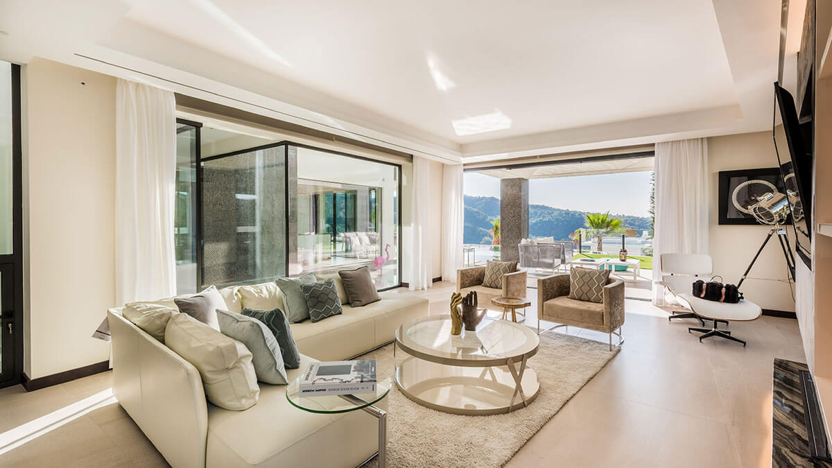 Villa infinity living room