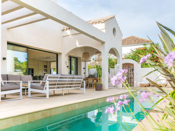 villa bungalow pool terrace